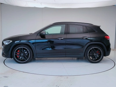 3 - Mercedes AMG GLA Cascioli Group