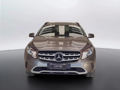 2 - Mercedes-Benz GLA Cascioli Group