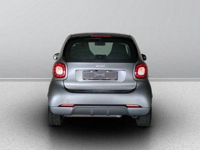 4 - smart fortwo Cascioli Group