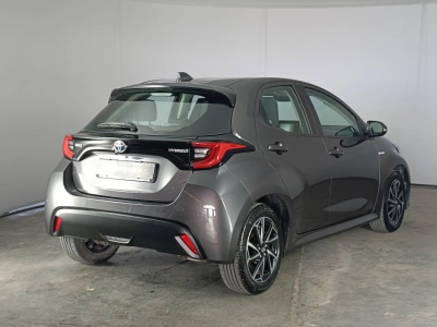 4 - Toyota Yaris Cascioli Group