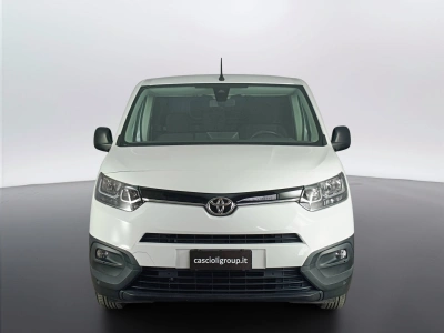 2 - Toyota Professional Proace City Cascioli Group