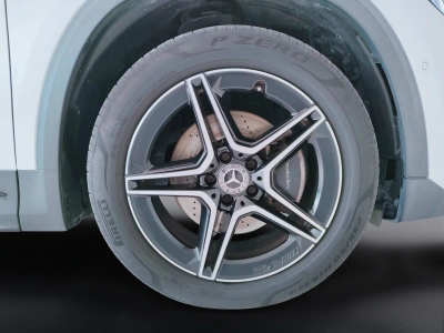 10 - Mercedes-Benz GLA Cascioli Group