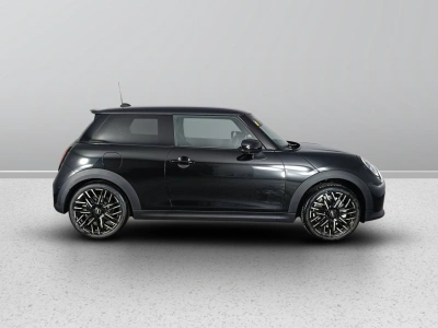 3 - MINI Cooper Cascioli Group
