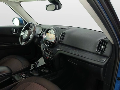 10 - MINI Countryman Cascioli Group