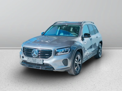 1 - Mercedes-Benz GLB Cascioli Group