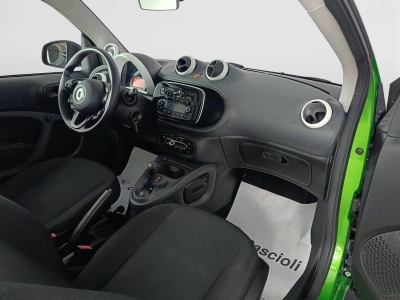 9 - smart fortwo Cascioli Group