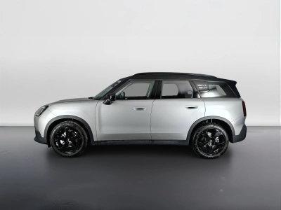 6 - MINI Countryman Cascioli Group