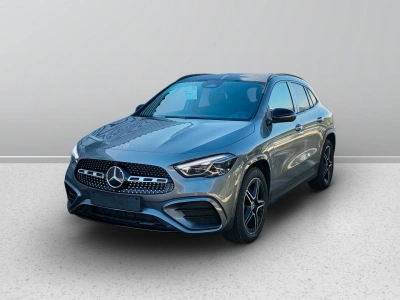 1 - Mercedes-Benz GLA Cascioli Group