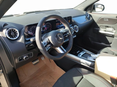 10 - Mercedes-Benz GLA Cascioli Group