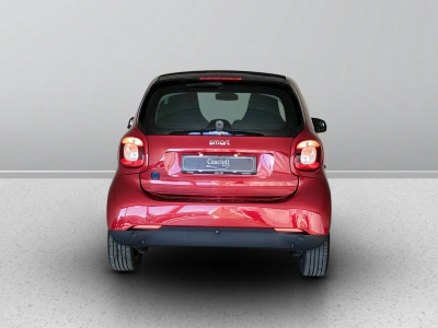 4 - smart fortwo Cascioli Group