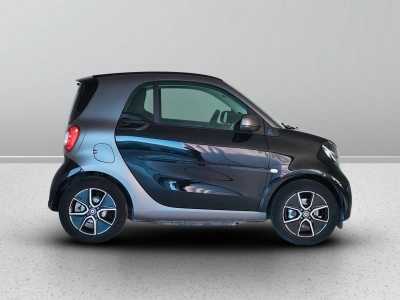 7 - smart fortwo Cascioli Group