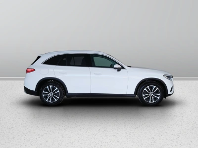 7 - Mercedes-Benz GLC Cascioli Group