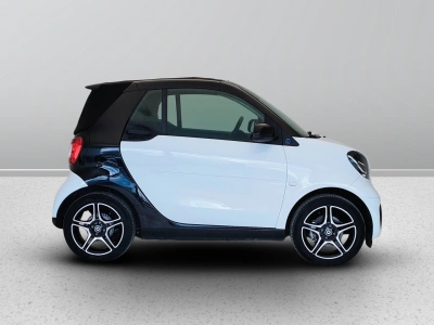 7 - smart fortwo Cascioli Group