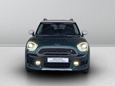 2 - MINI Countryman Cascioli Group