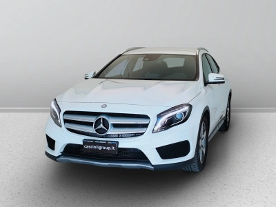 1 - Mercedes-Benz GLA Cascioli Group