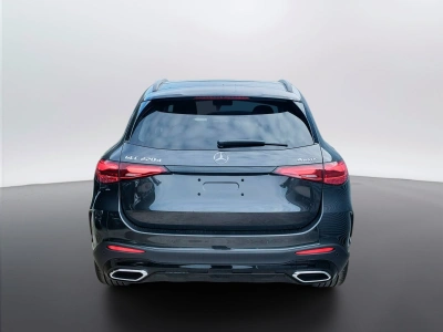 4 - Mercedes-Benz GLC Cascioli Group
