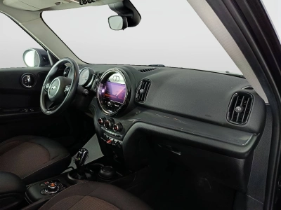 10 - MINI Countryman Cascioli Group