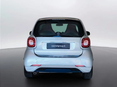 6 - smart fortwo Cascioli Group
