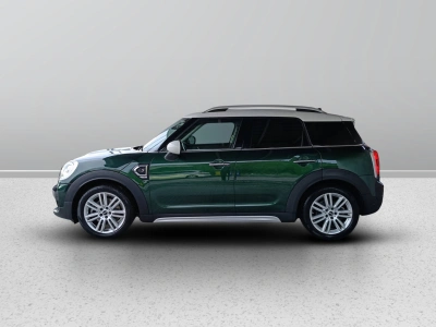 6 - MINI Countryman Cascioli Group