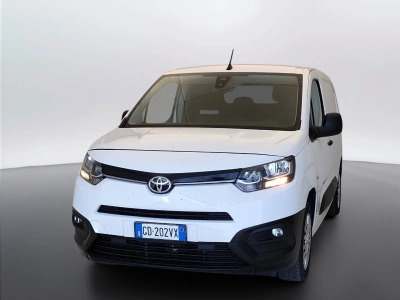 1 - Toyota Professional Proace City Cascioli Group