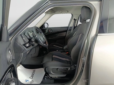 8 - MINI Countryman Cascioli Group
