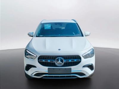 2 - Mercedes-Benz GLA Cascioli Group