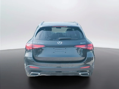 4 - Mercedes-Benz GLC Cascioli Group