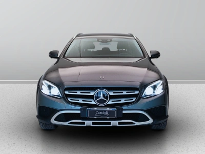 2 - Mercedes-Benz Classe E Cascioli Group