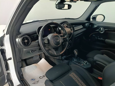 7 - MINI Cooper Cascioli Group