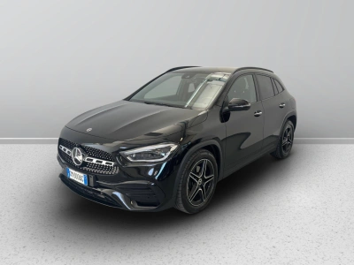 1 - Mercedes-Benz GLA Cascioli Group
