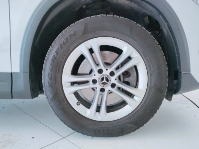 10 - Mercedes-Benz GLA Cascioli Group