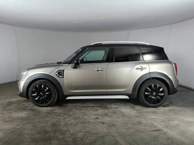 6 - MINI Countryman Cascioli Group