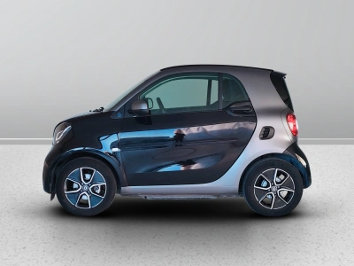 3 - smart fortwo Cascioli Group