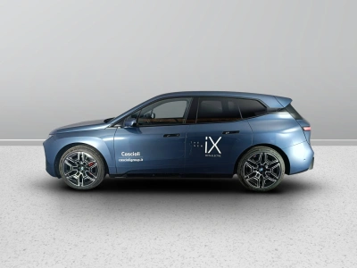 3 - BMW iX Cascioli Group