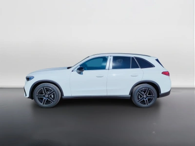 3 - Mercedes-Benz GLC Cascioli Group