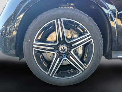 7 - Mercedes-Benz GLC Cascioli Group