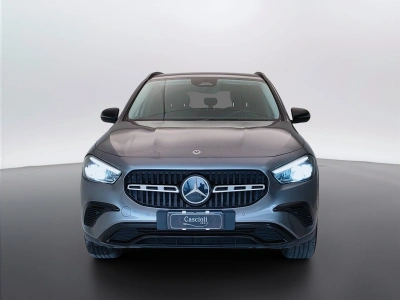 2 - Mercedes-Benz GLA Cascioli Group