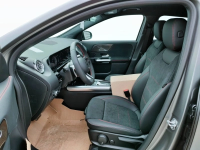 9 - Mercedes-Benz GLA Cascioli Group