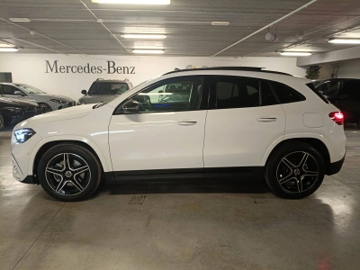 3 - Mercedes-Benz GLA Cascioli Group