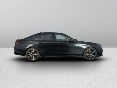 6 - BMW Serie 5 Cascioli Group