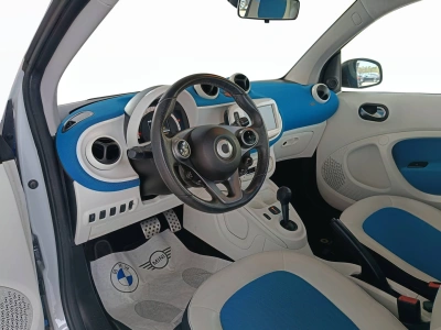 7 - smart fortwo Cascioli Group