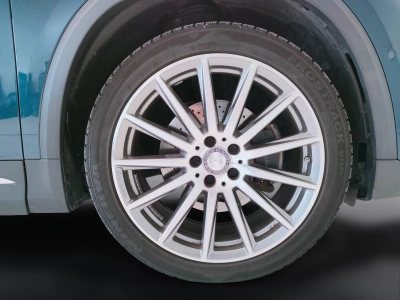 10 - Mercedes-Benz GLA Cascioli Group