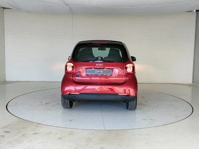 4 - smart fortwo Cascioli Group