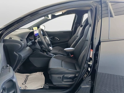 8 - Toyota Yaris Cascioli Group
