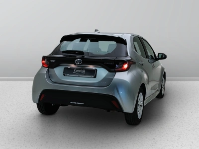 6 - Toyota Yaris Cascioli Group