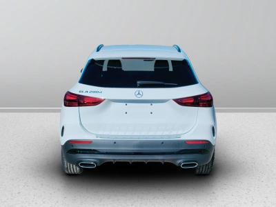 4 - Mercedes-Benz GLA Cascioli Group