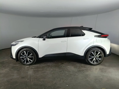 6 - Toyota C-HR Cascioli Group