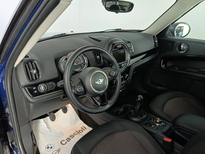 7 - MINI Countryman Cascioli Group