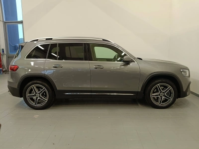 3 - Mercedes-Benz GLB Cascioli Group