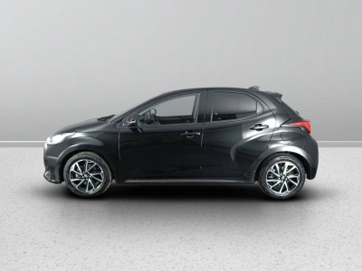 6 - Toyota Yaris Cascioli Group